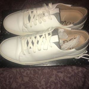 Men’s White Chic  Sneakers/Tennis Shoes